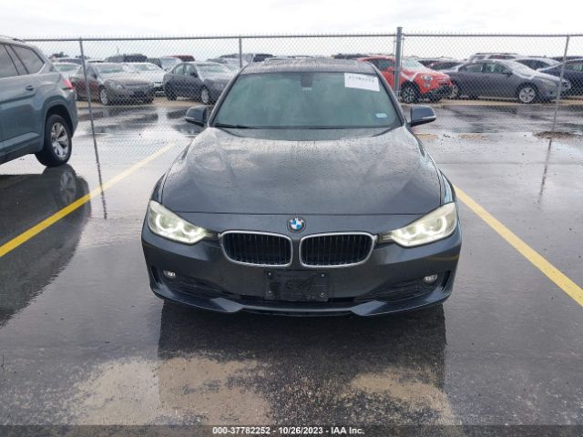 WBA3B1G54ENN90371 BMW 3 Series 320i
