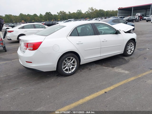 Chevrolet MALIBU LT 2015 1G11C5SL2FF251360 Image 4