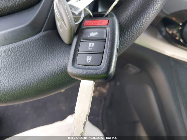 2015 HONDA CR-V LX VIN: 3CZRM3H35FG702566