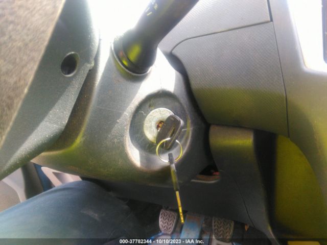 2008 TOYOTA YARIS JTDJT923485140915 Photo 10