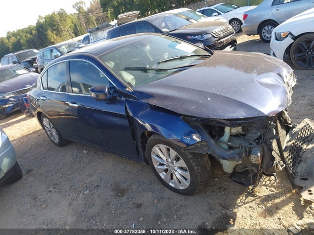 2015 1HGCR2F87FA224057 main image
