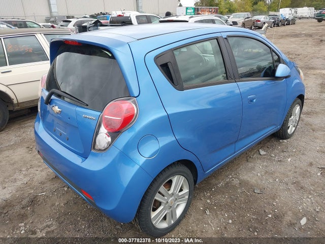 Chevrolet SPARK LS 2015 KL8CB6S99FC741320 Image 4
