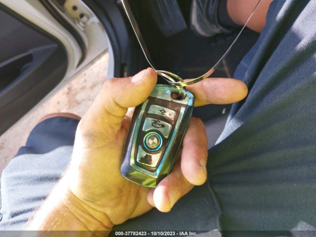WBA3B1C56EPV79396 BMW 3 Series 320i