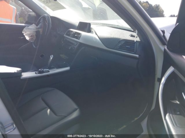 WBA3B1C56EPV79396 BMW 3 Series 320i