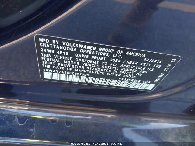 1VWAT7A38FC027335 Volkswagen Passat 1.8t Wolfsburg Ed