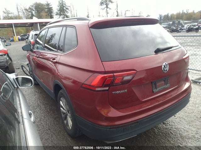 3VV0B7AX7KM125979 Volkswagen TIGUAN S