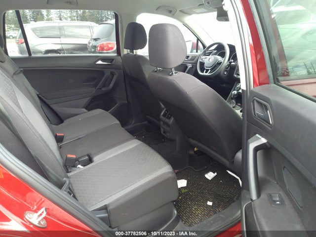 3VV0B7AX7KM125979 Volkswagen TIGUAN S