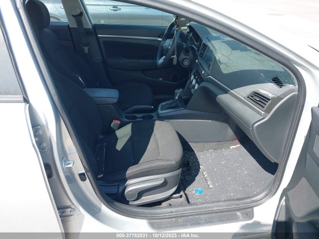 2019 HYUNDAI ELANTRA SEL VIN: 5NPD84LF8KH485897