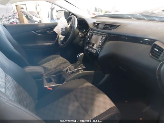 JN1BJ1CR4KW353074 Nissan Rogue Sport Sv
