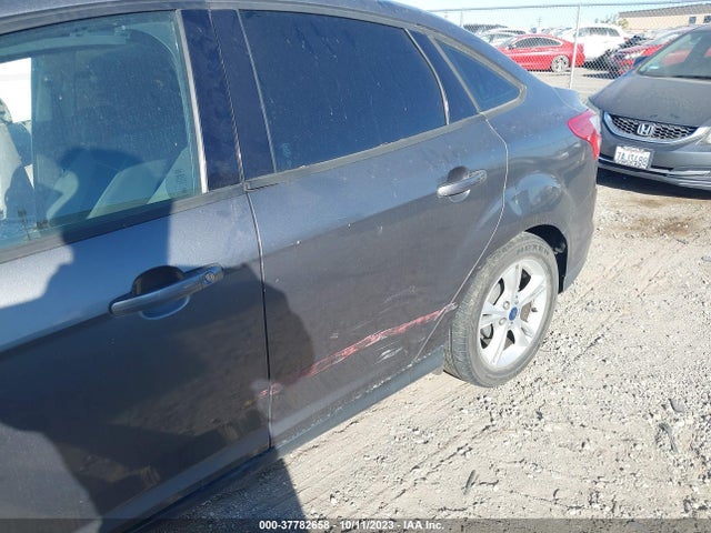 2014 FORD FOCUS SE VIN: 1FADP3F21EL322410