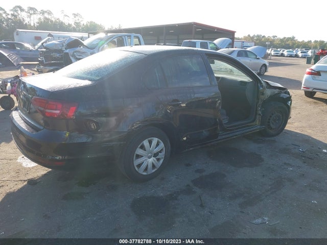 3VW267AJ2GM234393 Volkswagen Jetta Sedan 1.4t S