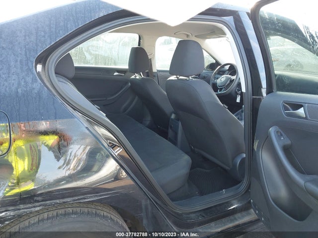 3VW267AJ2GM234393 Volkswagen Jetta Sedan 1.4t S