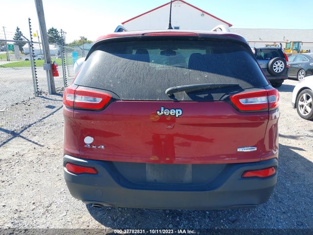 1C4PJMCB9EW156025 Jeep Cherokee Latitude