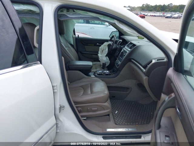 1GKKVTKD2EJ146983 GMC Acadia Denali