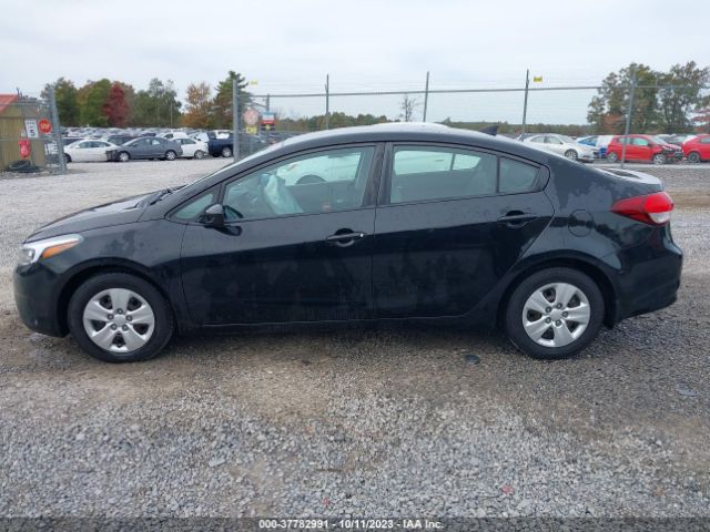 3KPFK4A72HE071582 KIA FORTE LX