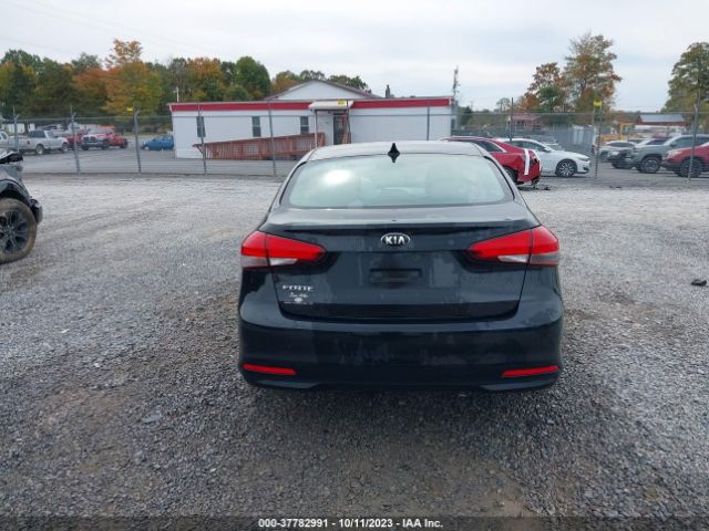 3KPFK4A72HE071582 KIA FORTE LX