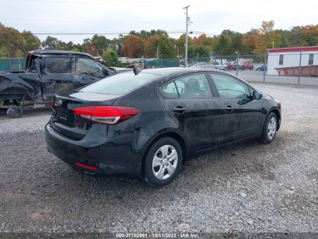 3KPFK4A72HE071582 KIA FORTE LX