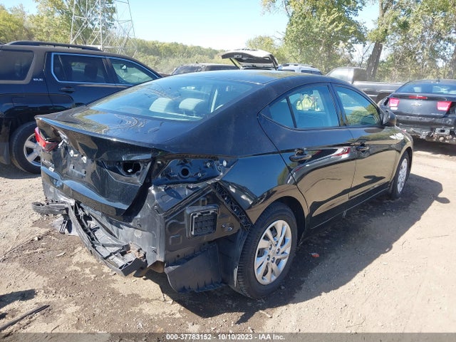 2018 HYUNDAI ELANTRA SE VIN: 5NPD74LF2JH329002