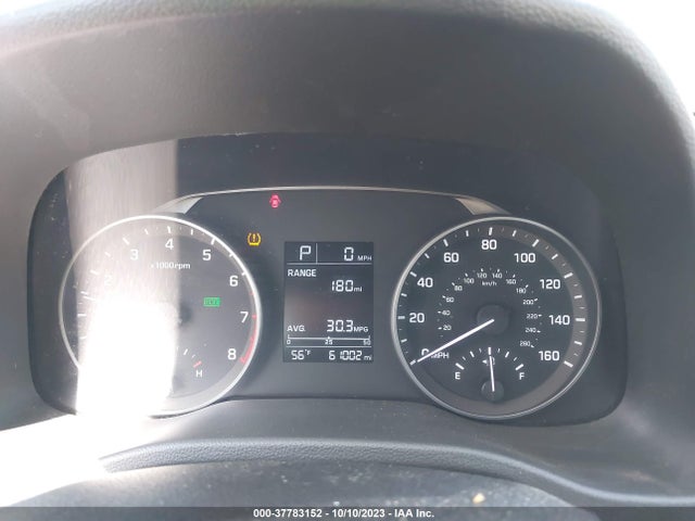 2018 HYUNDAI ELANTRA SE VIN: 5NPD74LF2JH329002