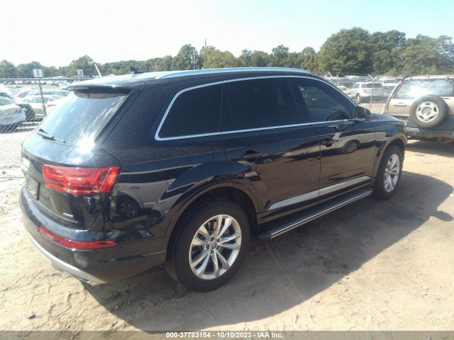 WA1LHAF7XHD051892 Audi Q7 2.0t Premium