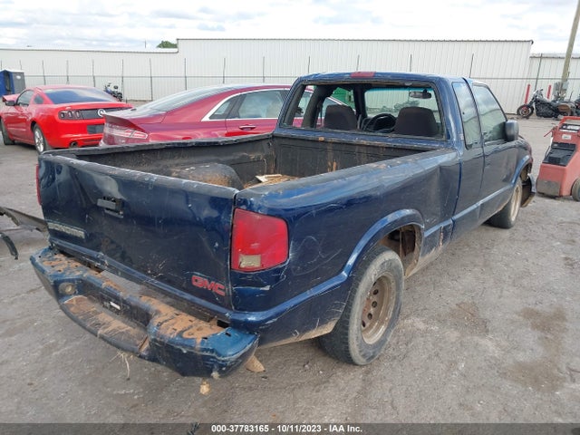 2003 GMC SONOMA SLS VIN: 1GTCS19X638119495