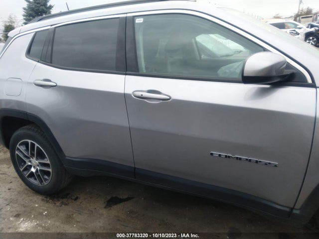 Jeep Compass Latitude 2018 3C4NJCBBXJT469538 Image 12
