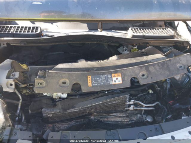 1FMCU9G92HUD39045 Ford ESCAPE SE