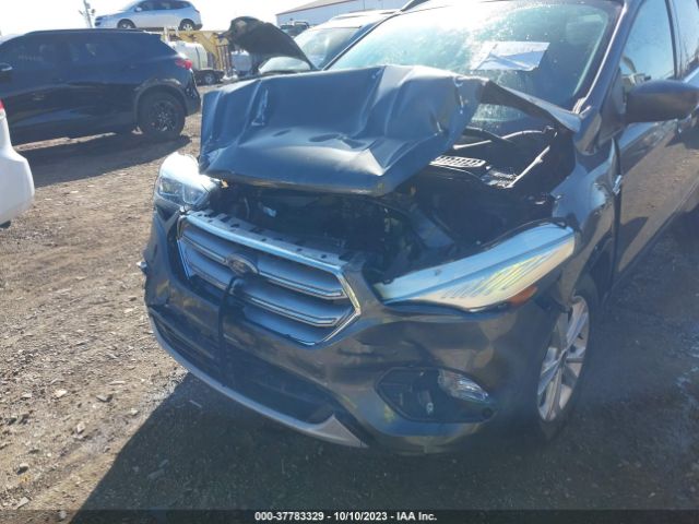 1FMCU9G92HUD39045 Ford ESCAPE SE