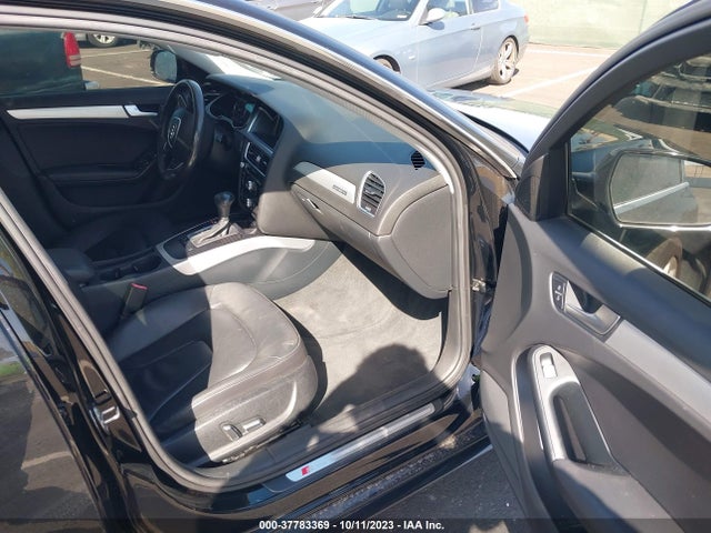 WAUBFAFL9EA043555 Audi A4 PREMIUM