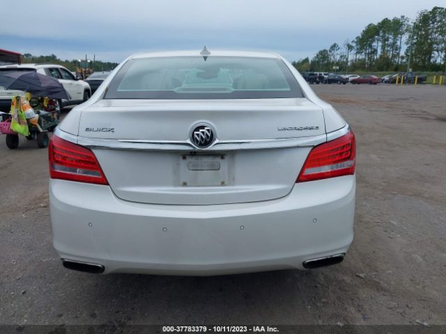 1G4GB5G35FF325895 Buick Lacrosse Leather