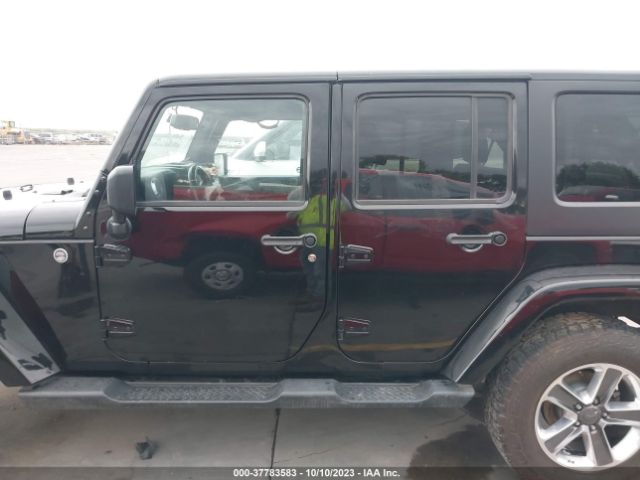 1C4BJWEG1FL515644 Jeep Wrangler Unlimited Sahara