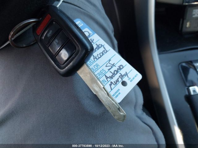1HGCR2F37EA275951 Honda Accord Sedan Lx