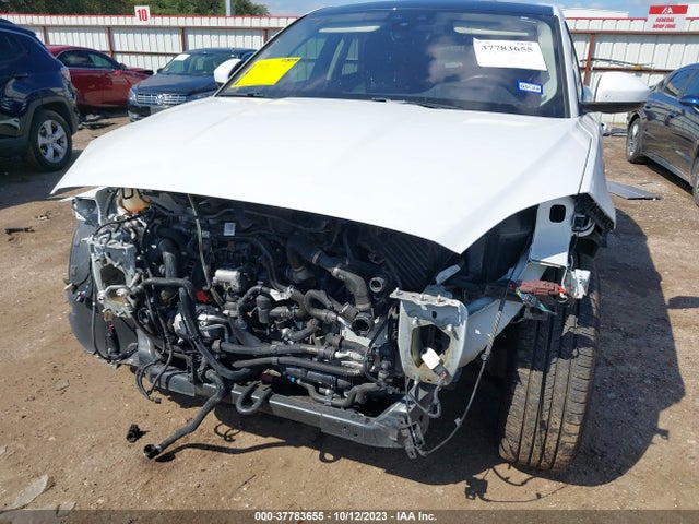 2019 JAGUAR E-PACE SADFJ2FX1K1Z66396 Photo 5