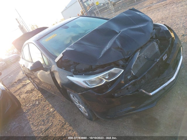 2016 1G1BC5SM9G7285465 main image