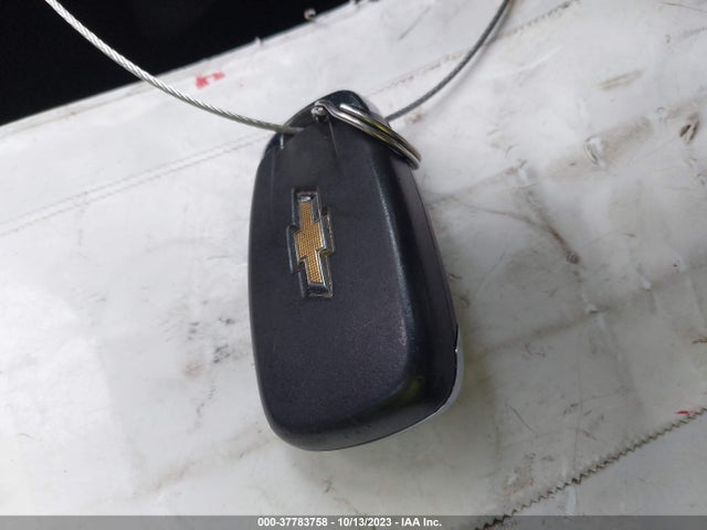 2GNAXUEV1K6155492 Chevrolet EQUINOX LT