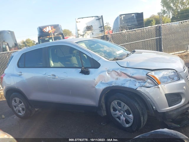 Chevrolet TRAX LS 2016 KL7CJKSB8GB687177 Image 13