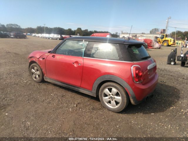 2015 MINI COOPER HARDTOP WMWXM5C56F3A57155 Photo 2