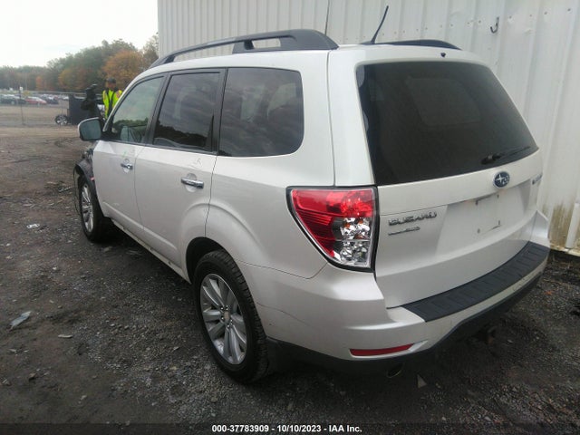 2012 SUBARU FORESTER JF2SHAEC5CH412433 Photo 2