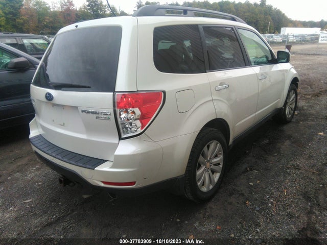 2012 SUBARU FORESTER JF2SHAEC5CH412433 Photo 3
