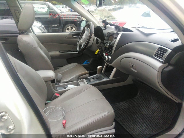 2012 SUBARU FORESTER JF2SHAEC5CH412433 Photo 4