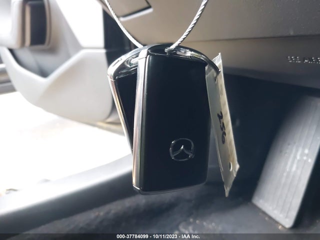 Aukcja sprzedaży 2021 Mazda Mazda3  Preferred, vin: JM1BPACL6M1308418, numer aukcji: 37784099