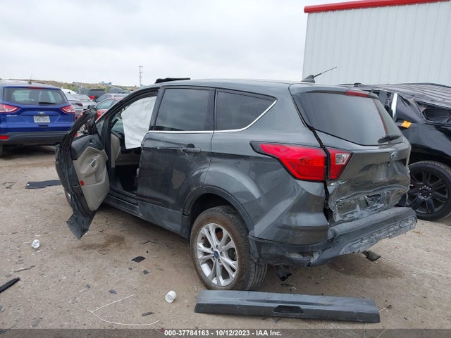 2019 FORD ESCAPE SE VIN: 1FMCU9GD3KUB38301