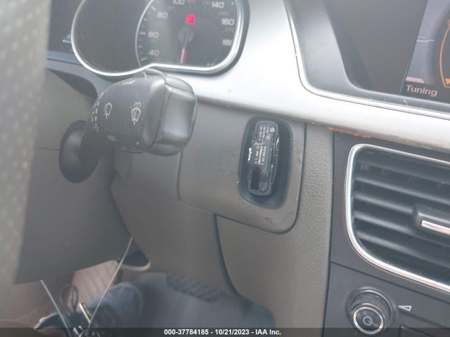 37784185 :رقم المزاد ، WAUCFAFH1CN001189 vin ، 2012 Audi A5 2.0t Premium مزاد بيع