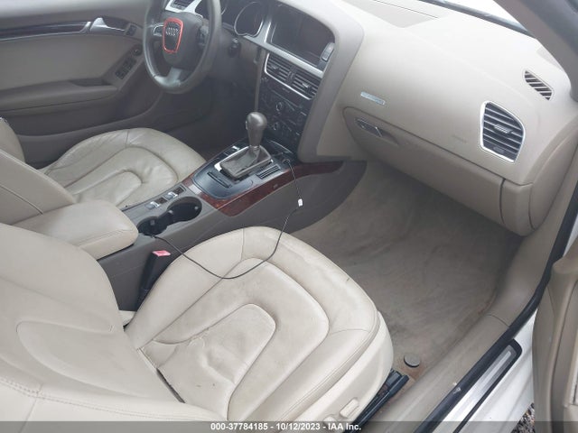 37784185 :رقم المزاد ، WAUCFAFH1CN001189 vin ، 2012 Audi A5 2.0t Premium مزاد بيع