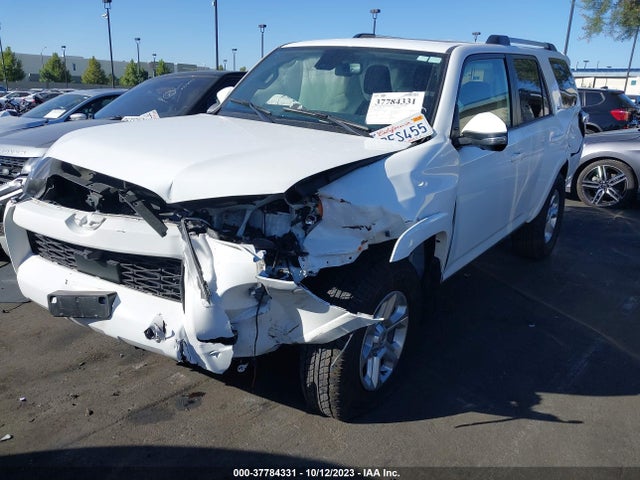 Toyota 4runner Sr5 Premium 2023 JTEFU5JR1P5281310 Image 2