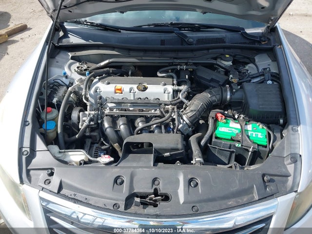 2011 HONDA ACCORD 2.4 EX VIN: 1HGCP2F71BA007076