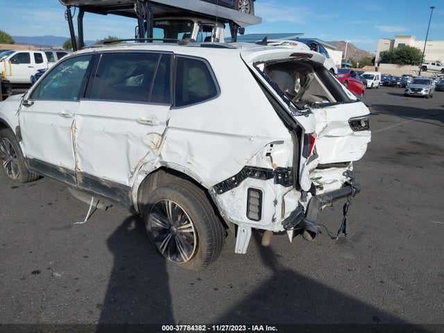 3VV3B7AXXKM031253 Volkswagen Tiguan Sel