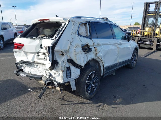 3VV3B7AXXKM031253 Volkswagen Tiguan Sel