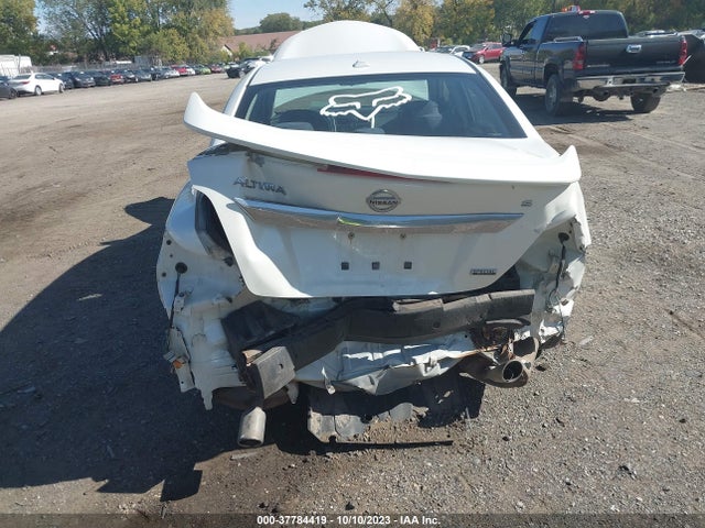2015 NISSAN ALTIMA 2.5 S VIN: 1N4AL3AP4FC569813