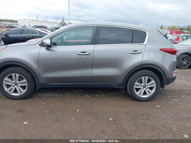 KNDPMCAC1K7549956 KIA Sportage Lx